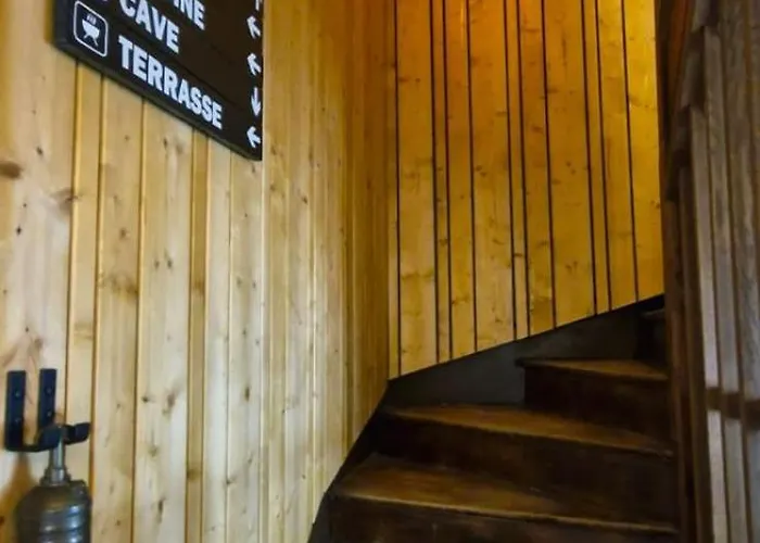 De La Gare - Insolite !